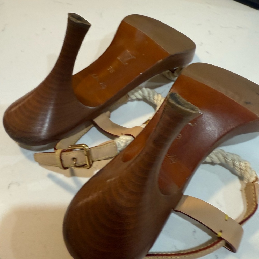 Louis Vuitton Azure Rope and wood Checkered Heels 8/8.5 (size 38) Vintage - Picture 6 of 9